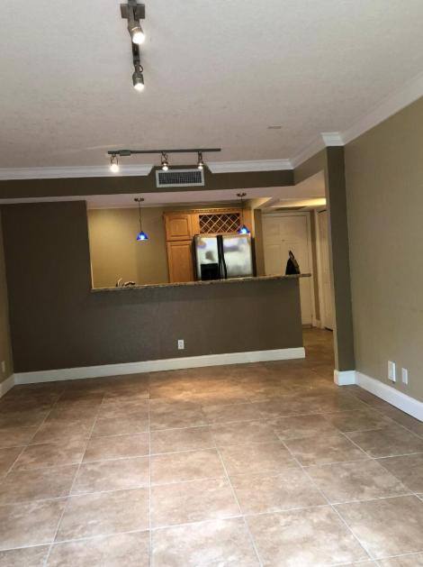 Apartment for rent at 515 E Broward Blvd #119, Fort Lauderdale, FL 33301