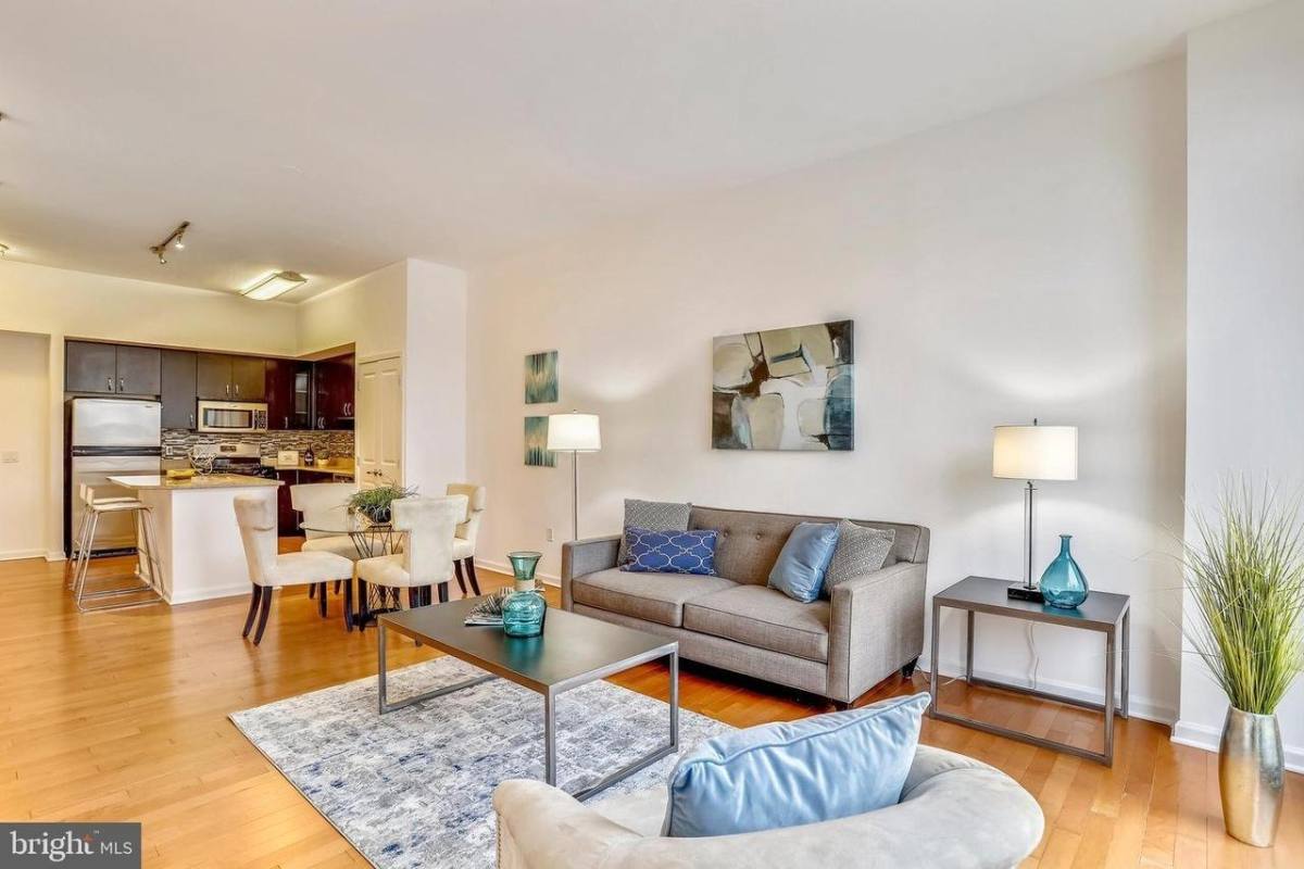 Townhouse for rent at Mount Vernon Square, 440 L St NW, Washington, DC 20001