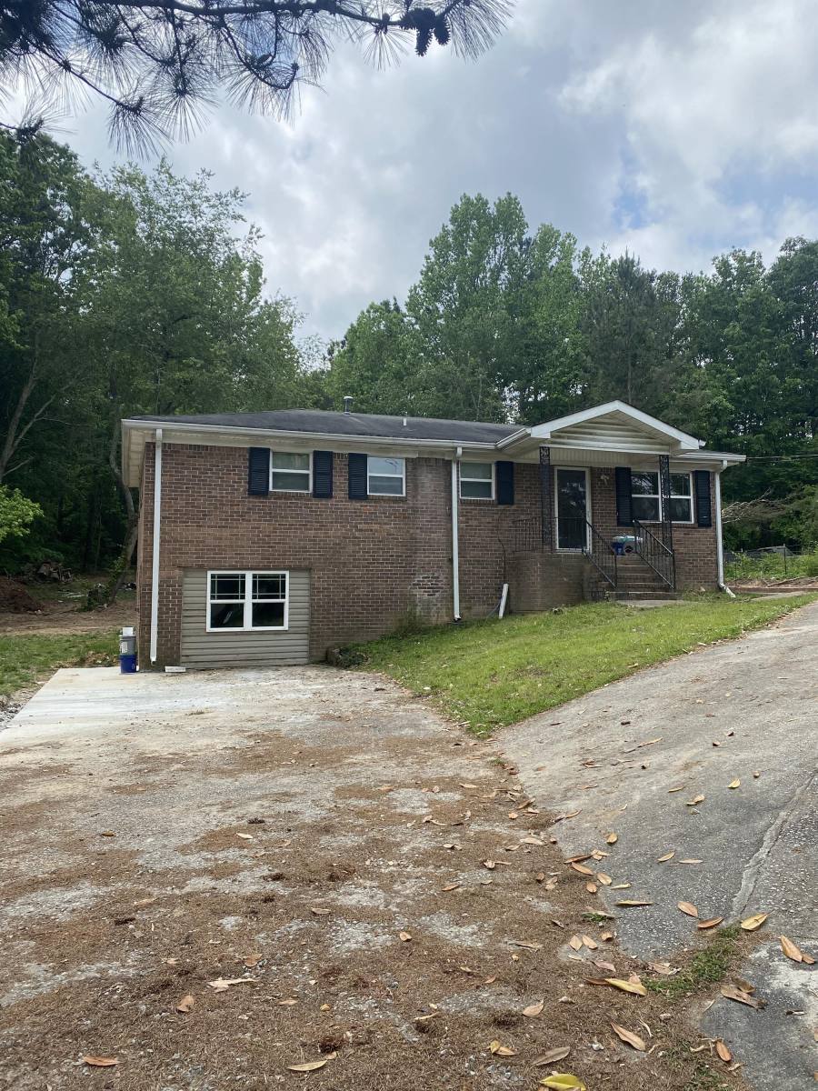 House for rent at 14311 Veterans Memorial Highway, Villa Rica, GA 30180