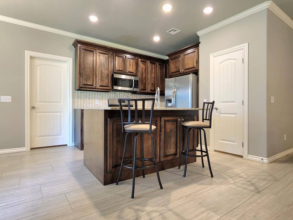 House for rent at 2308 Paraiso Way, Edmond, OK 73034