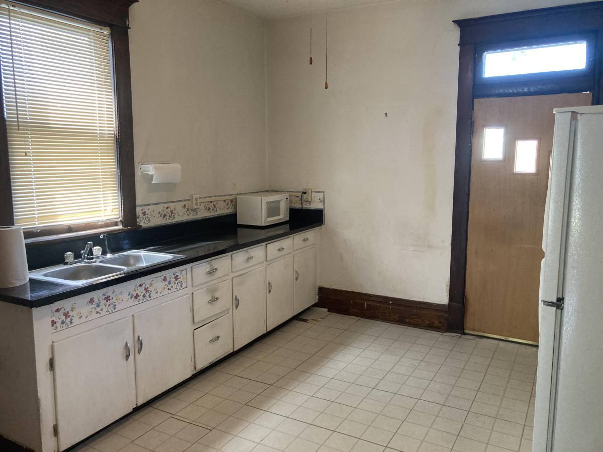 House for rent at 212 Grand St, Morgantown, WV 26501