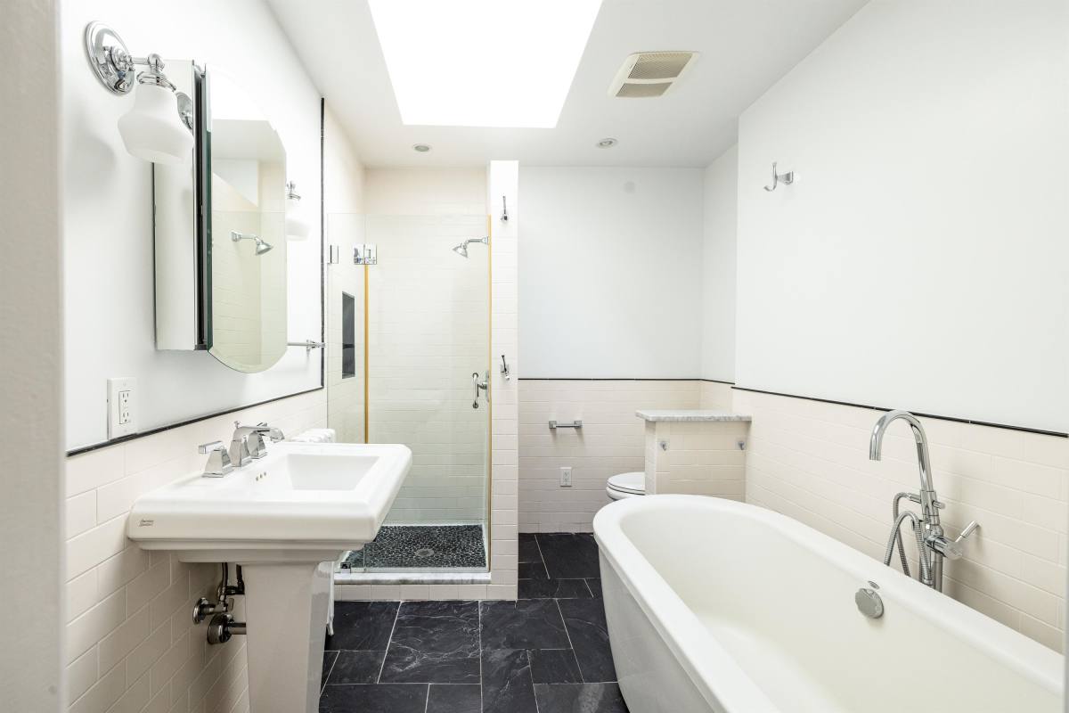 House for rent at Kingman Park, 333 17th Place NE, Washington, DC 20002