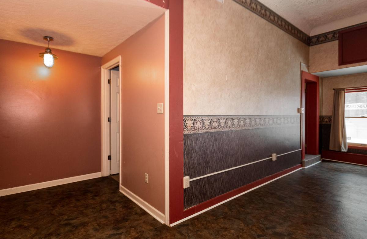 Apartment for rent at 214 Wall St E, Morgantown, WV 26505