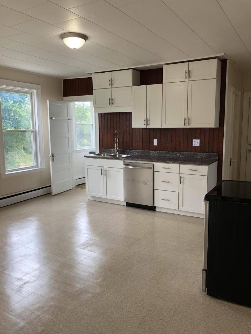 Apartment for rent at 169 Oxford St #4, Lewiston, ME 04240