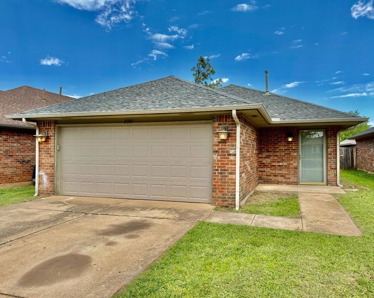House for rent at Chisholm Village I, 633 NW 121st St, Oklahoma City, OK 73114