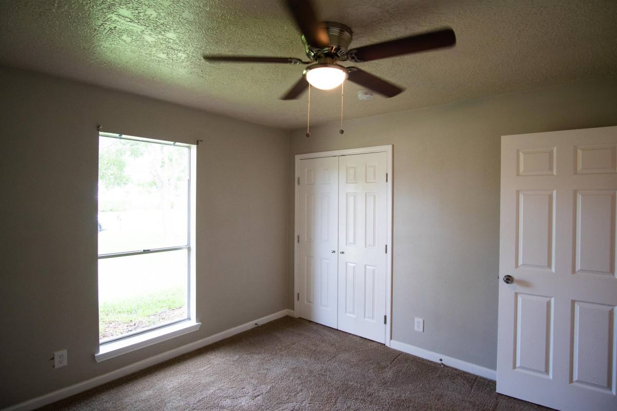 House for rent at Dove Meadows, 521 White Wing Court, Dickinson, TX 77539