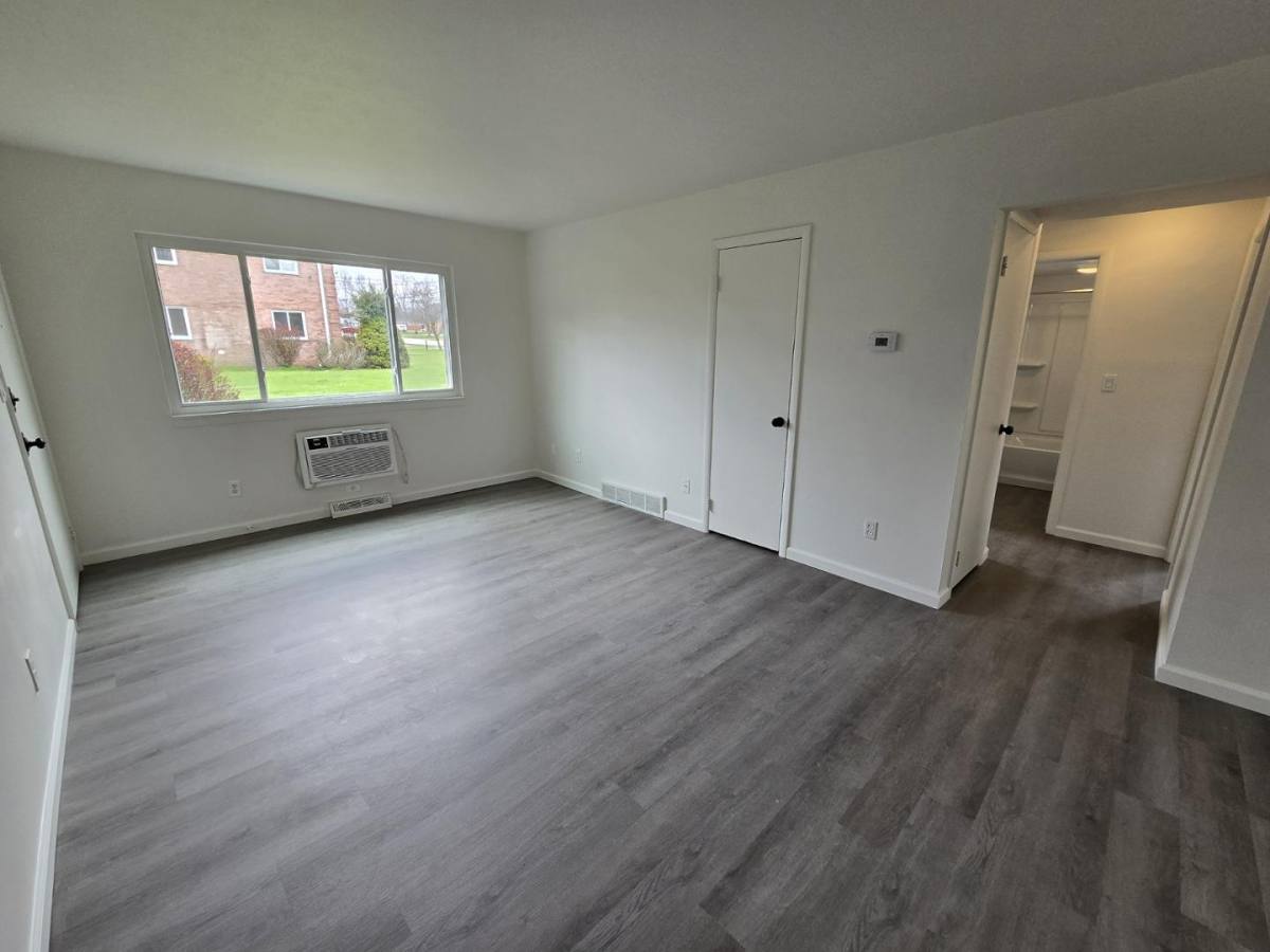Apartment for rent at 4709 Fishcreek Rd #2, Stow, OH 44224