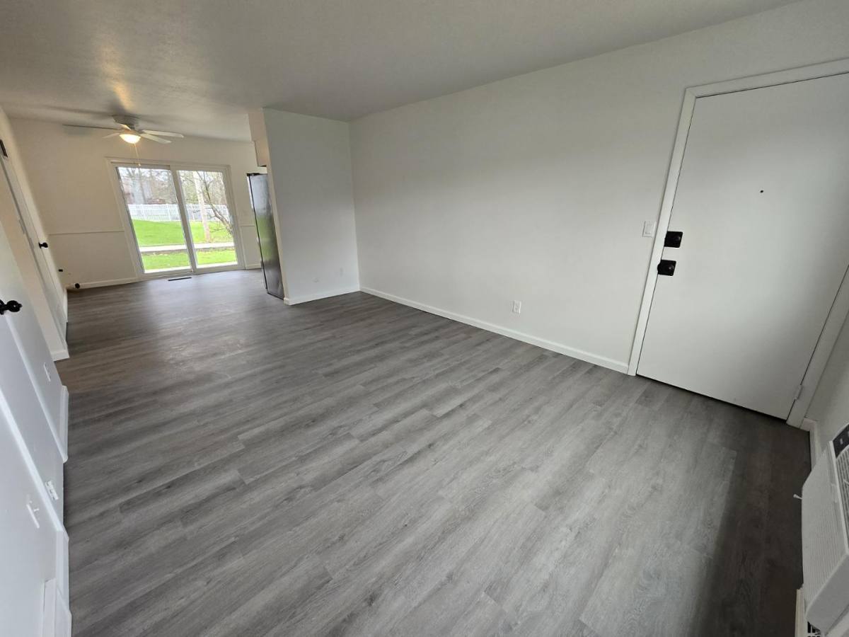 Apartment for rent at 4709 Fishcreek Rd #2, Stow, OH 44224