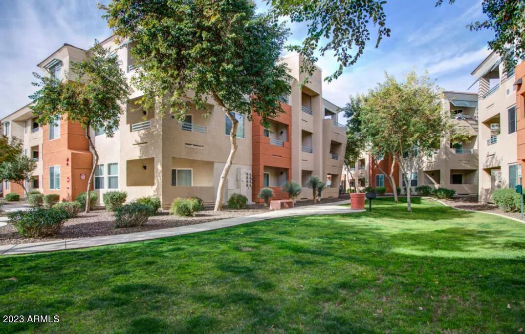 Apartment for rent at 28575 N Black Canyon Highway 1, Phoenix, AZ 85085