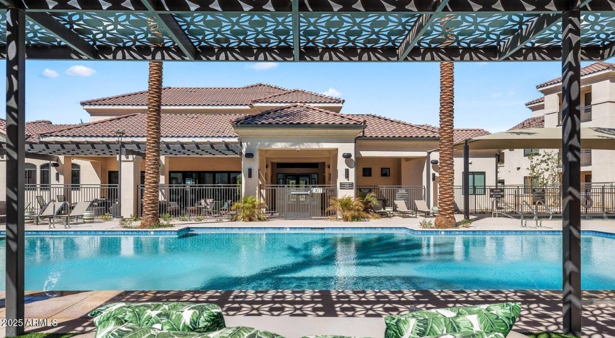 Apartment for rent at 5885 S 32nd St #C1, Phoenix, AZ 85040