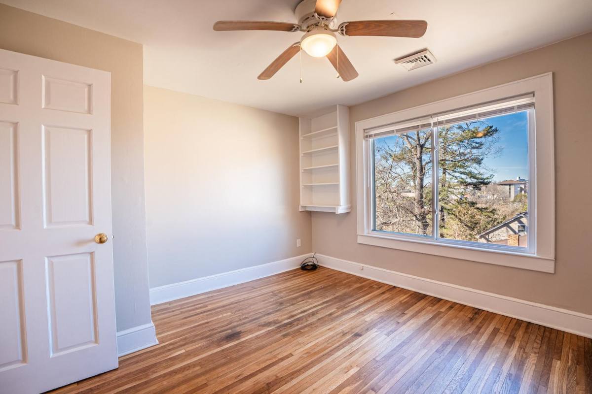 Apartment for rent at 228 Crawford St #B, Beckley, WV 25801