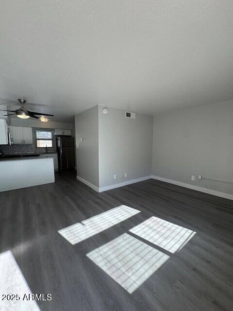 Apartment for rent at 2250 W Glendale Ave S, Phoenix, AZ 85021
