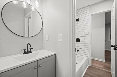 Apartment for rent at 720 Ottawa St, Leavenworth, KS 66048