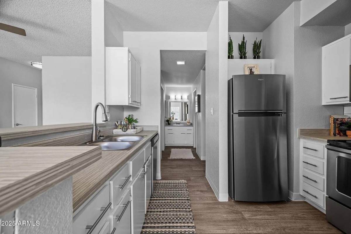 Apartment for rent at 250 S Elizabeth Way #B2, Chandler, AZ 85225