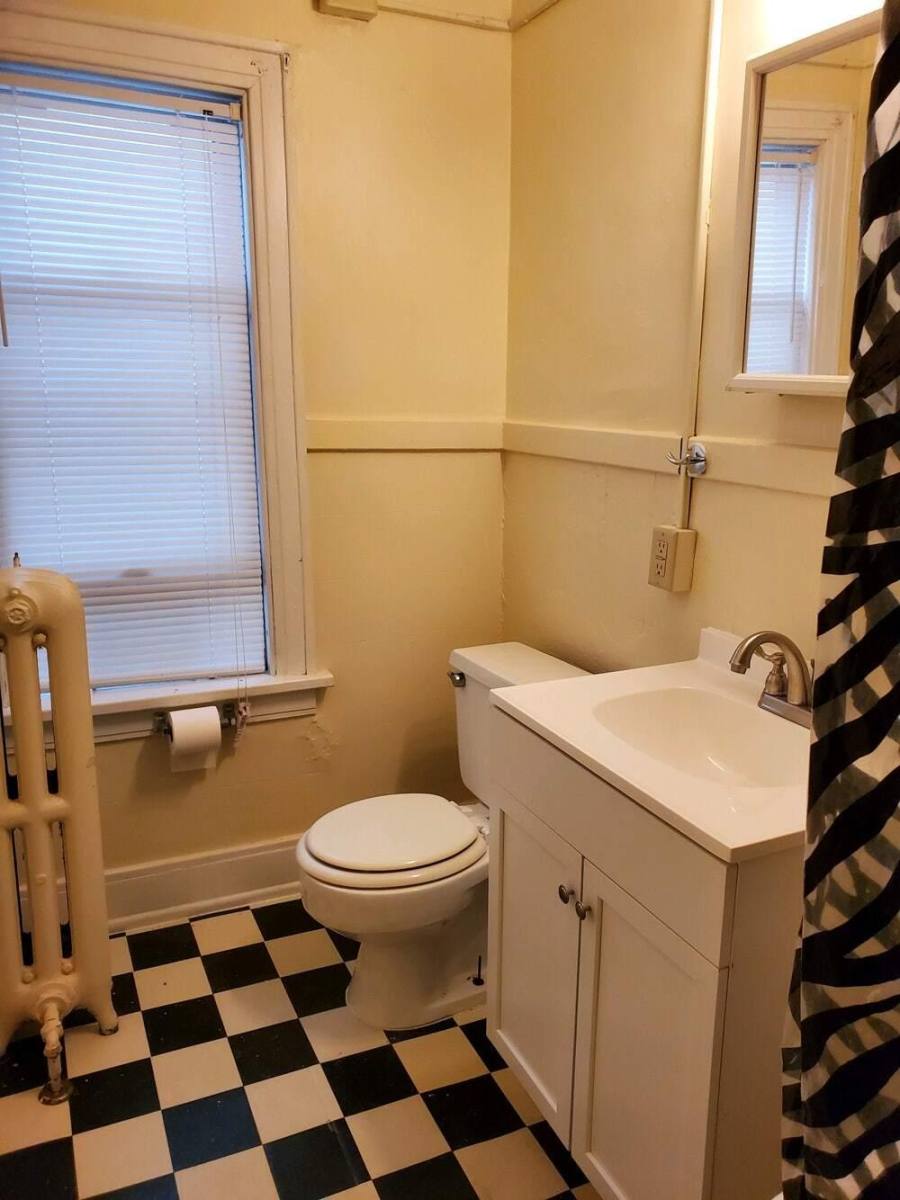 Apartment for rent at 202 S Mantua St, Kent, OH 44240