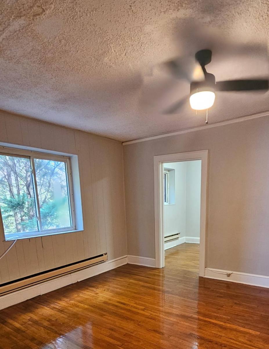 Apartment for rent at 315 Church St #1, Elkin, NC 28621