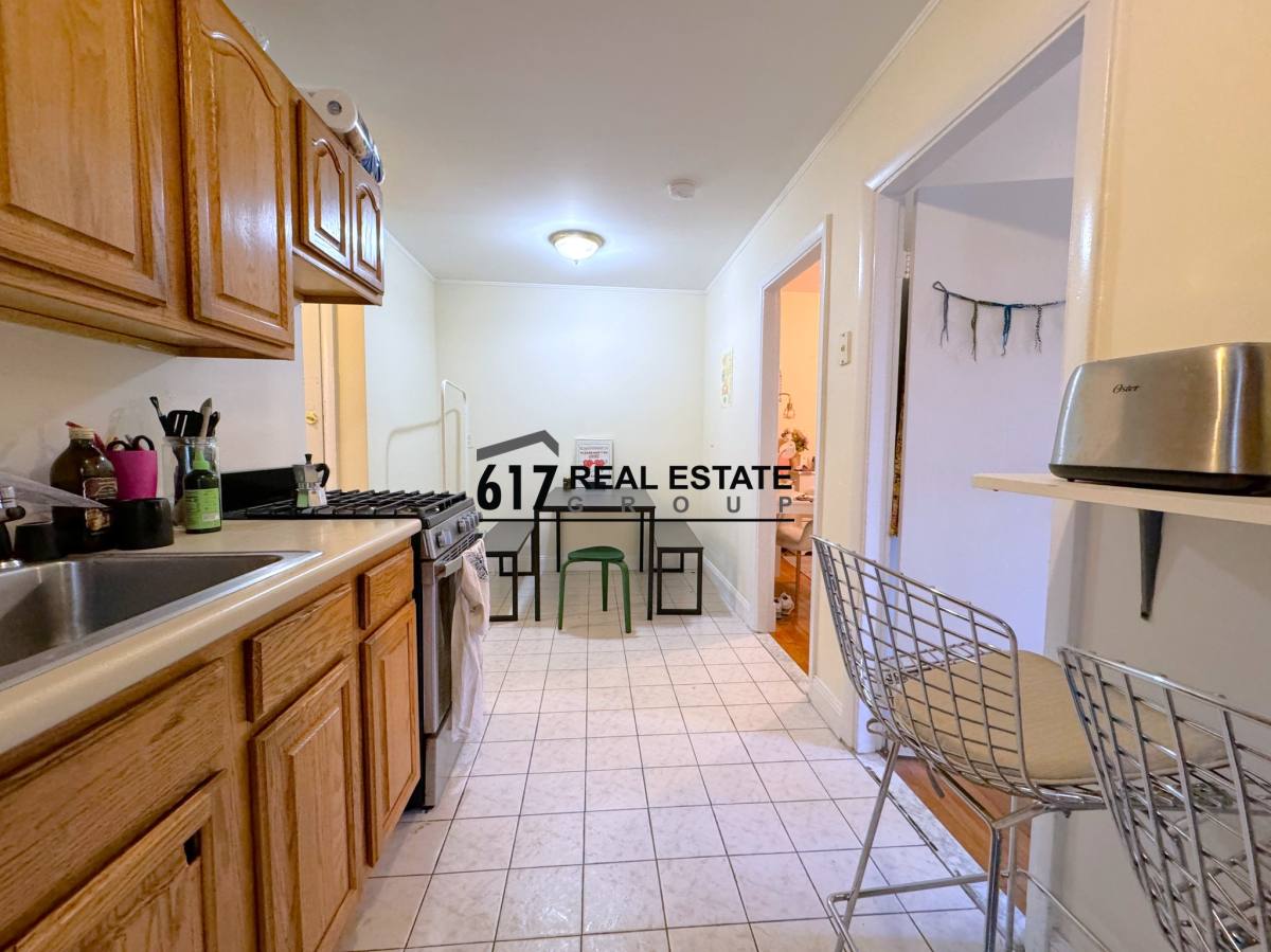 Apartment for rent at 216 Freeman St #1, Brookline, MA 02446