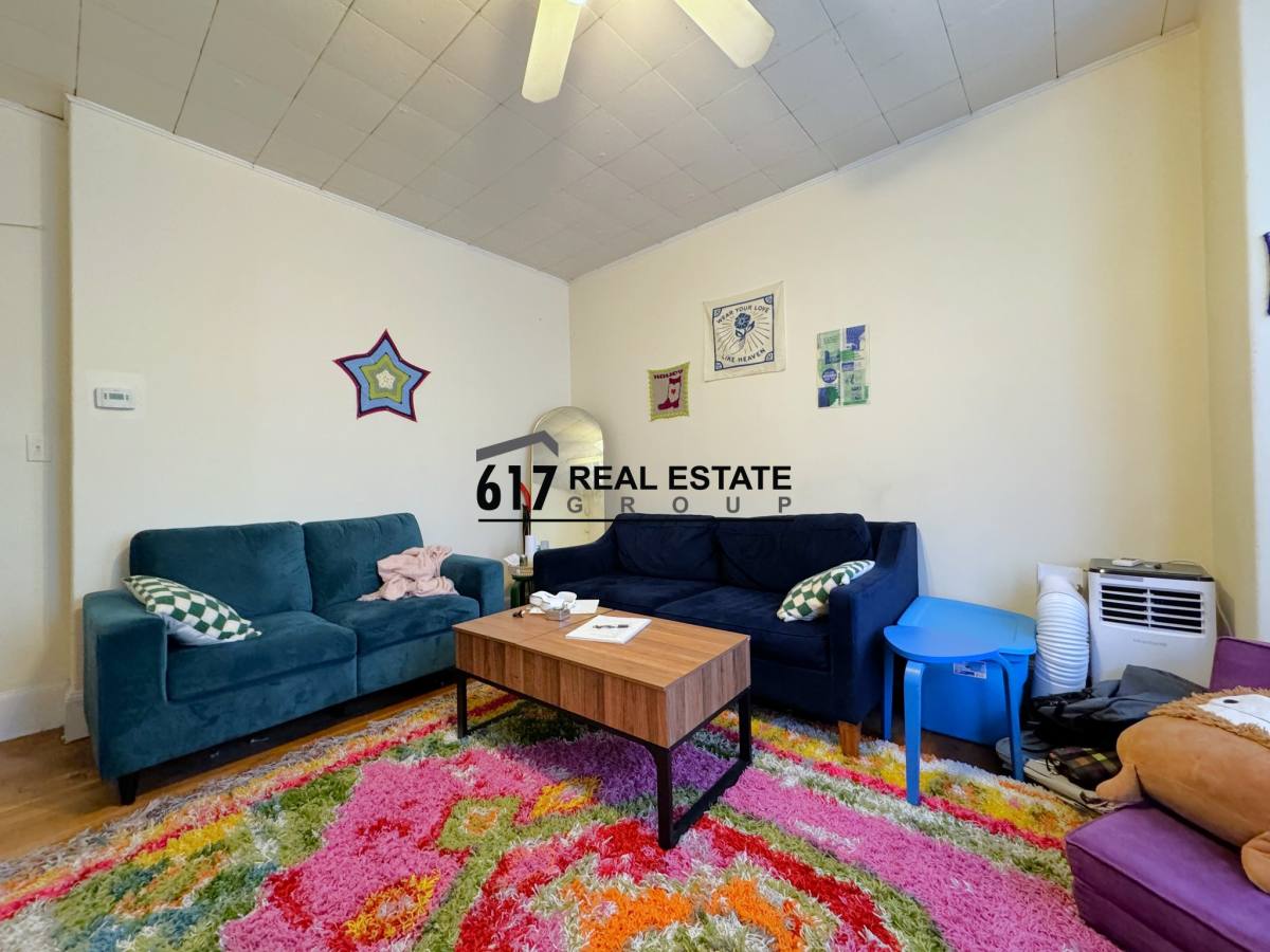 Apartment for rent at 216 Freeman St #1, Brookline, MA 02446