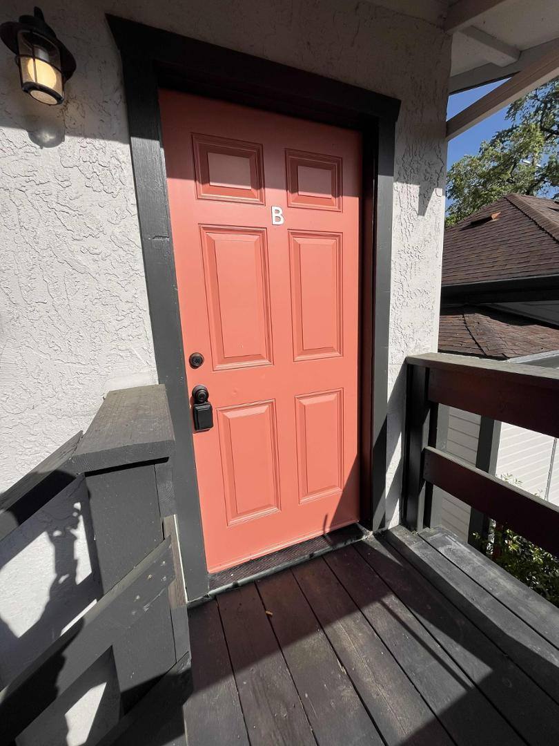House for rent at 1514 Oakdale St #B, Chico, CA 95928