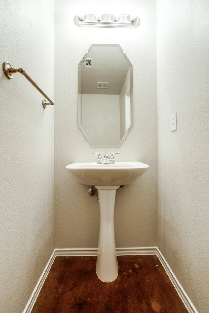 Townhouse for rent at Bluebonnet Place, 3127 Waits Ave #103, Fort Worth, TX 76109