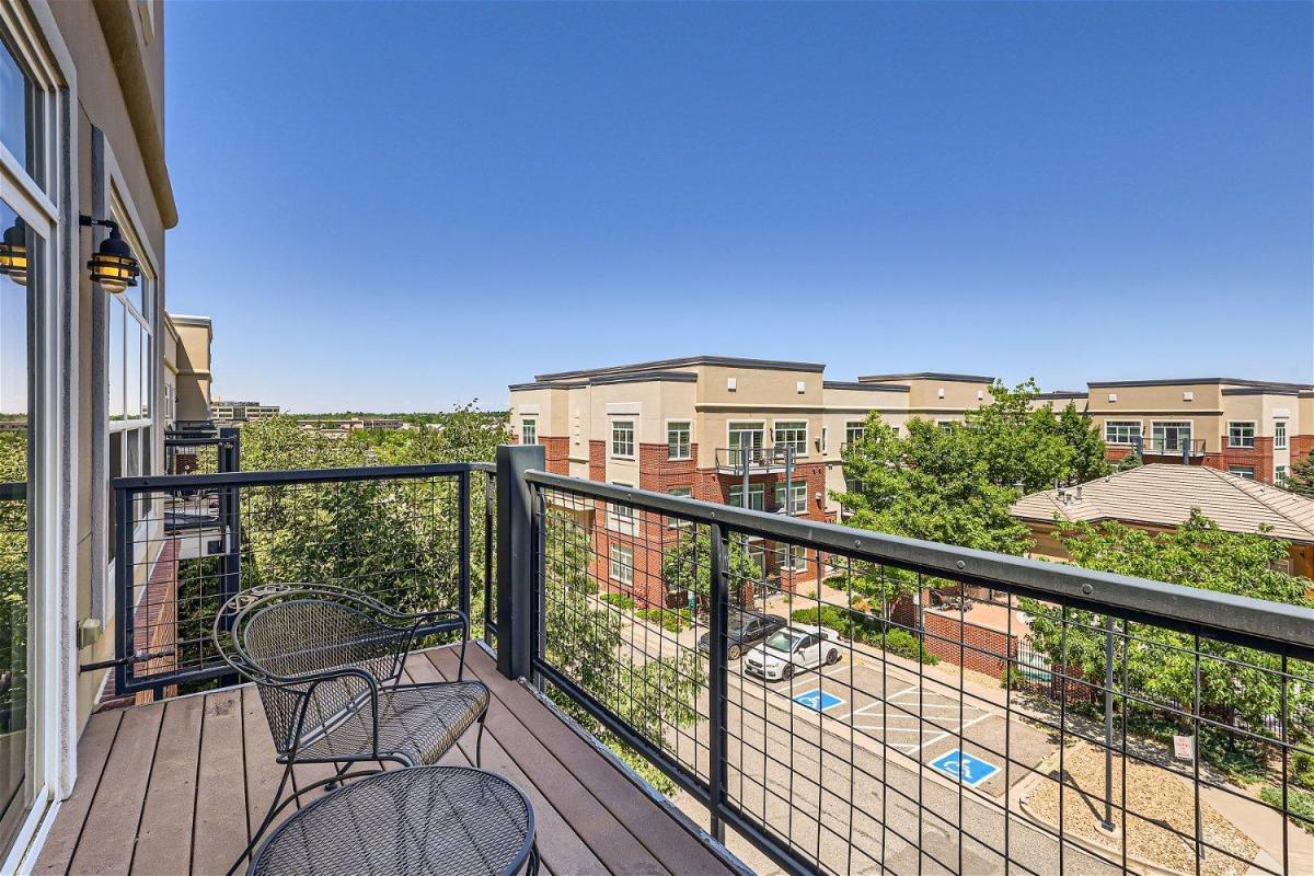 Apartment for rent at Village Plaza Lofts, 5401 S Park Terrace Ave #301 B, Englewood, CO 80111