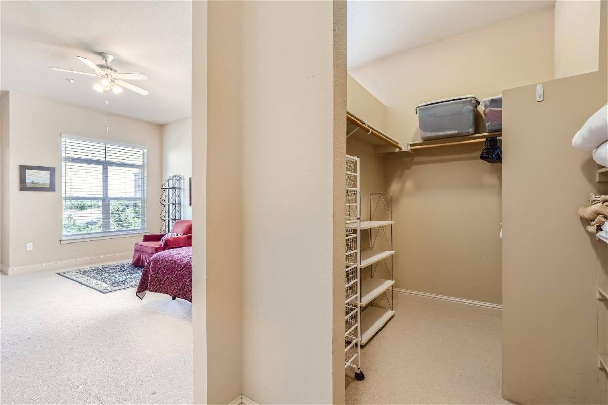 Apartment for rent at Village Plaza Lofts, 5401 S Park Terrace Ave #301 B, Englewood, CO 80111