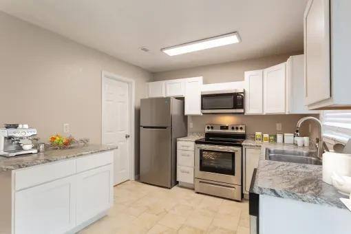Apartment for rent at 12450 Three Rivers Rd #2009, Gulfport, MS 39503