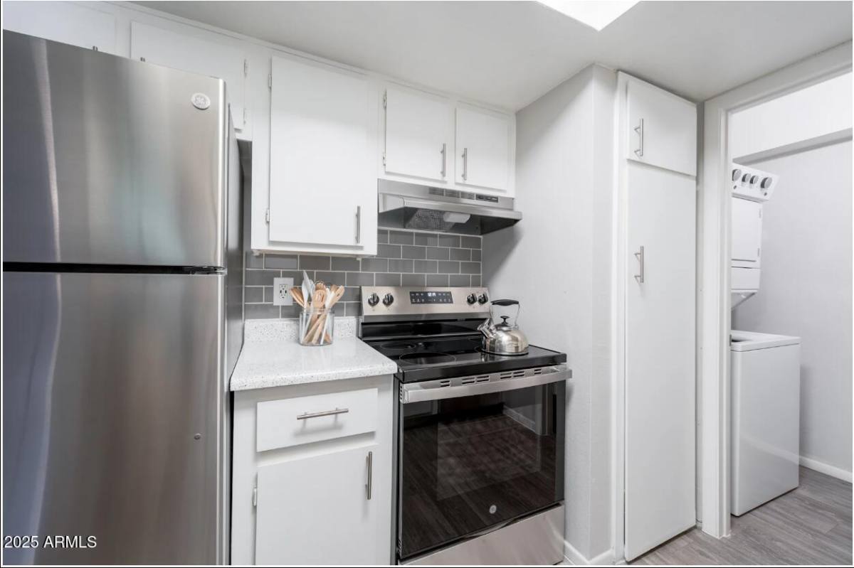 Apartment for rent at 2311 E Union Hills Dr #2-1, Phoenix, AZ 85024