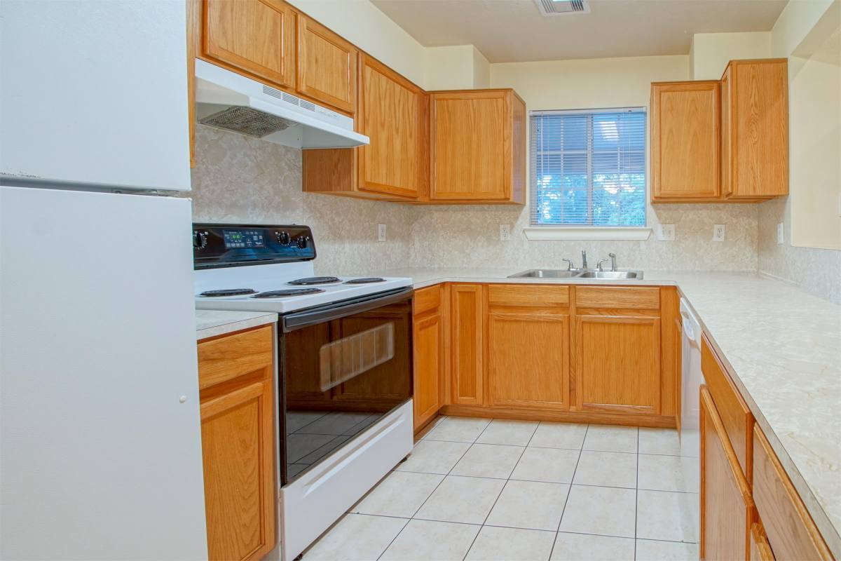 Townhouse for rent at Marquis Townhomes, 1203 Lovett St, Tomball, TX 77375