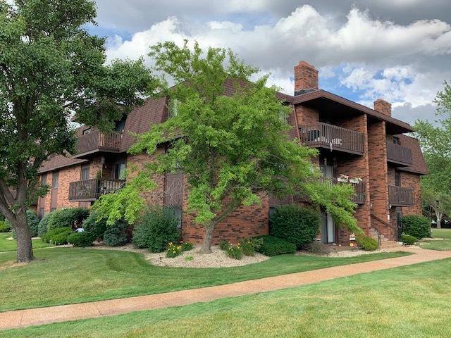 Condo for rent at 2109 45th St #1, Highland, IN 46322