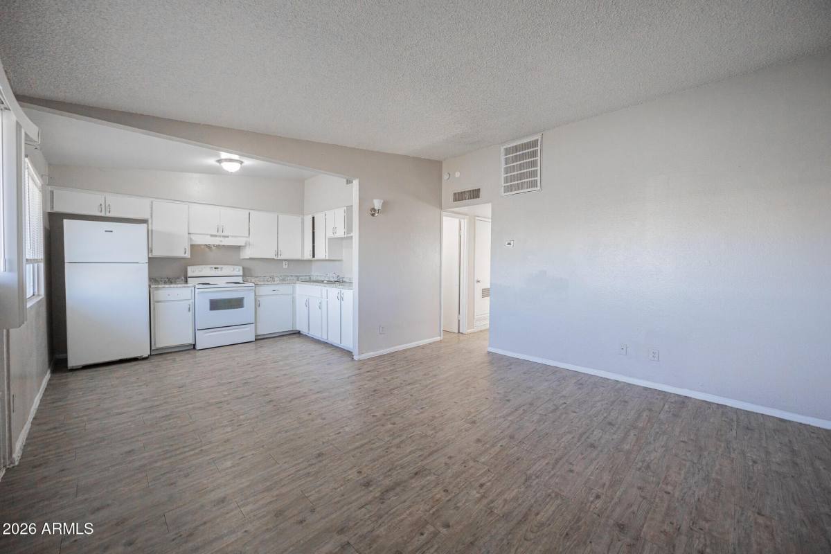 Apartment for rent at 2123 W Devonshire Ave #9, Phoenix, AZ 85015