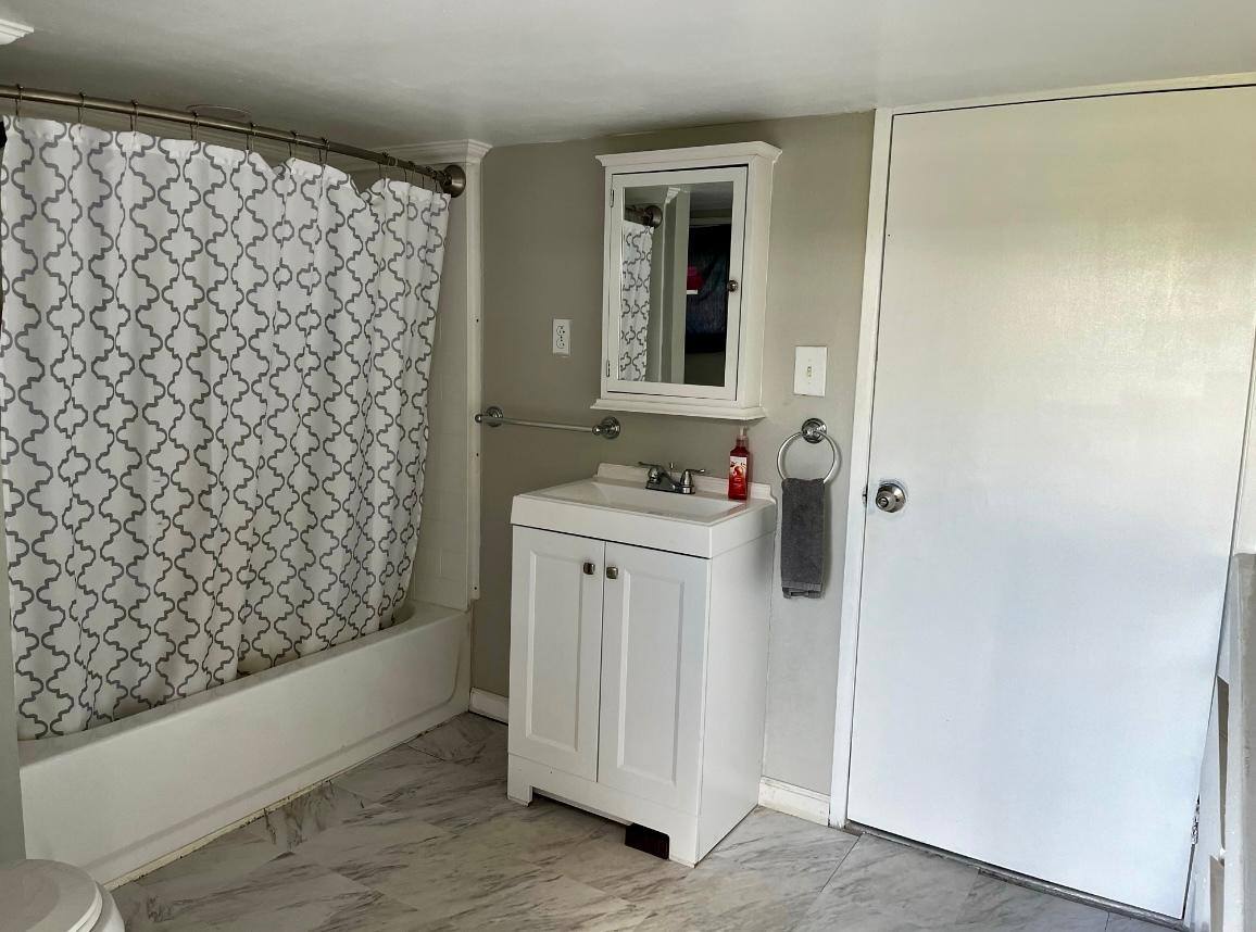 Apartment for rent at 2133 Kinoole St #AC-1, Hilo, HI 96720