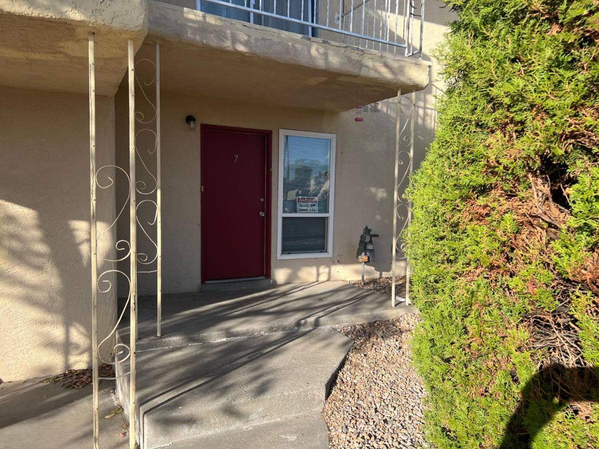 Townhouse for rent at 1105 Chelwood Park Blvd NE #16, Albuquerque, NM 87112