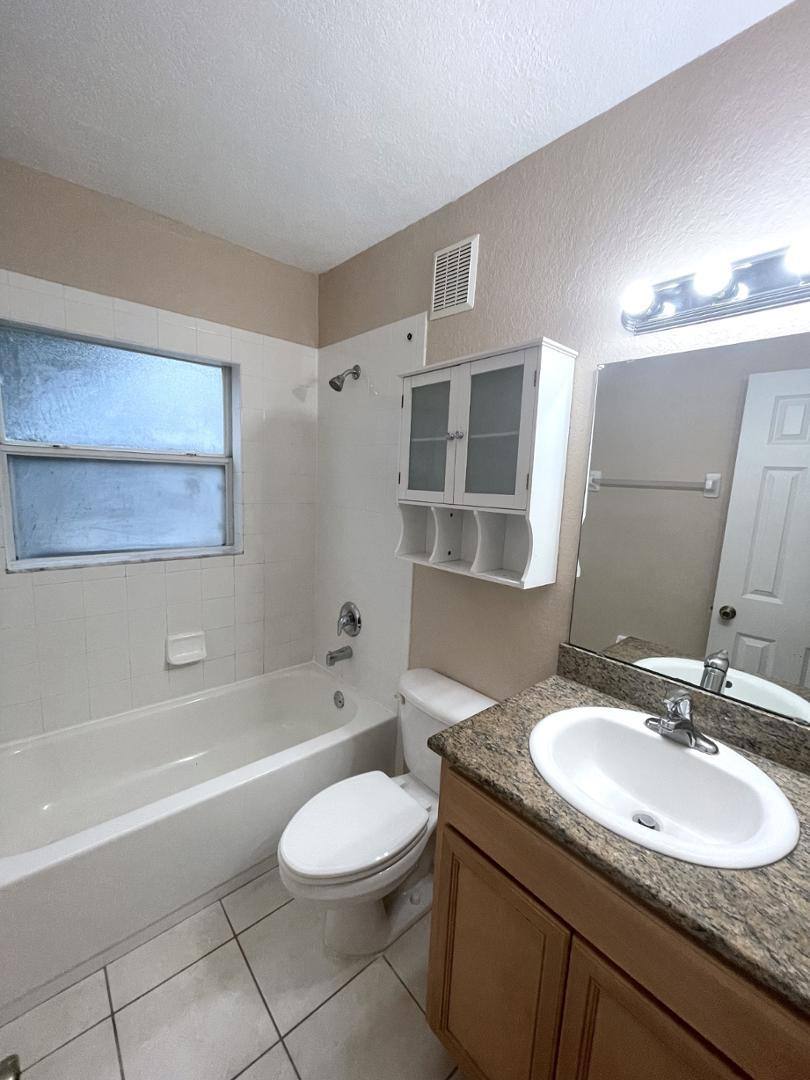 Apartment for rent at 225 E New Hampshire #1, Orlando, FL 32804