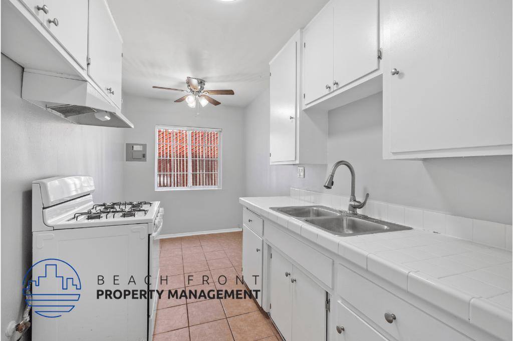 Apartment for rent at 2135 Santa Fe Ave #8, Long Beach, CA 90810