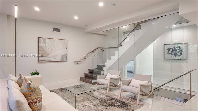 Townhouse for rent at 455 NE 39th St #112, Miami, FL 33137
