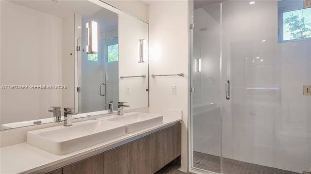 Townhouse for rent at 455 NE 39th St #112, Miami, FL 33137