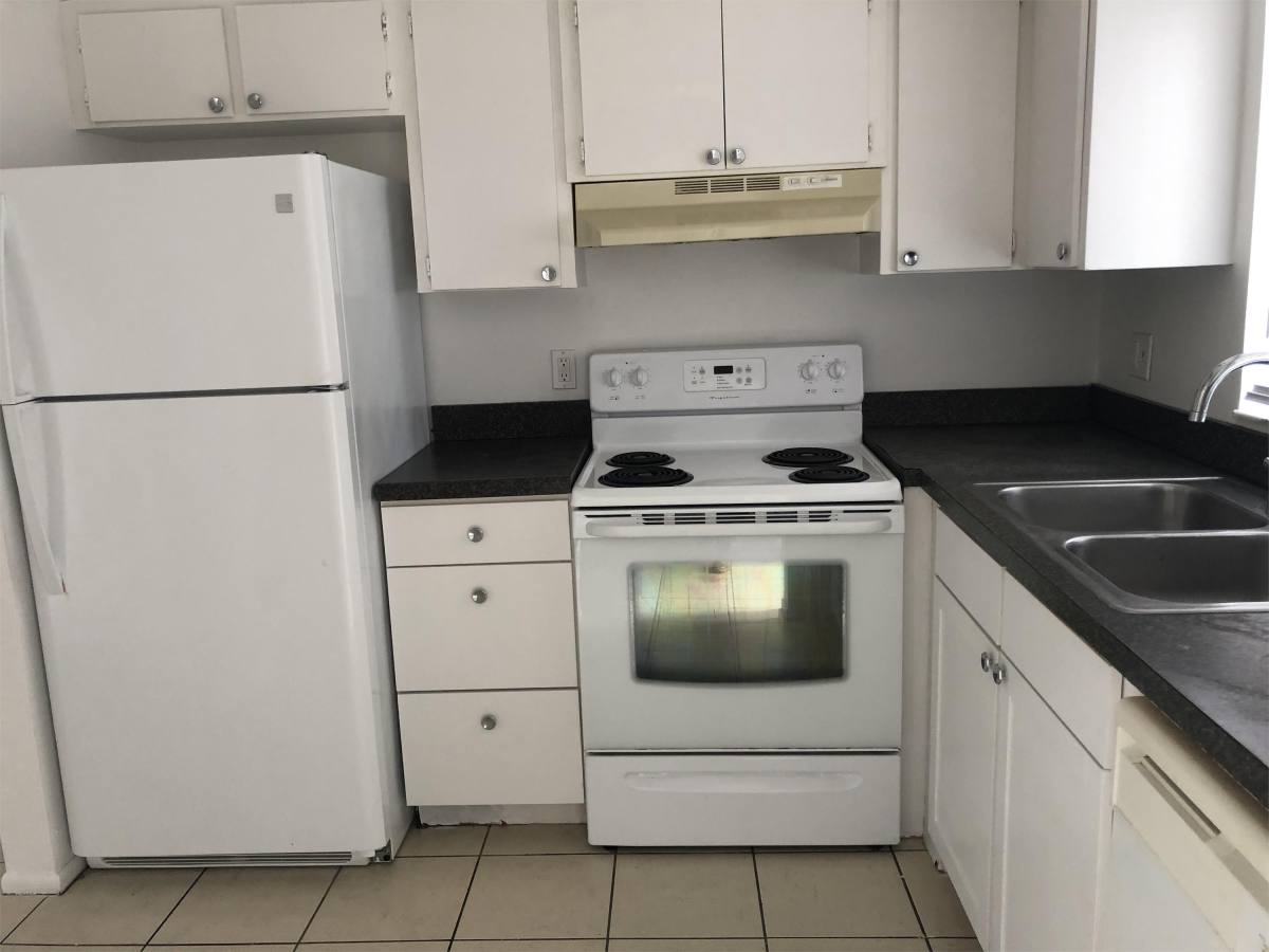 Apartment for rent at Meadow Vista, 2320 Maple Ave #401, Fort Myers, FL 33901