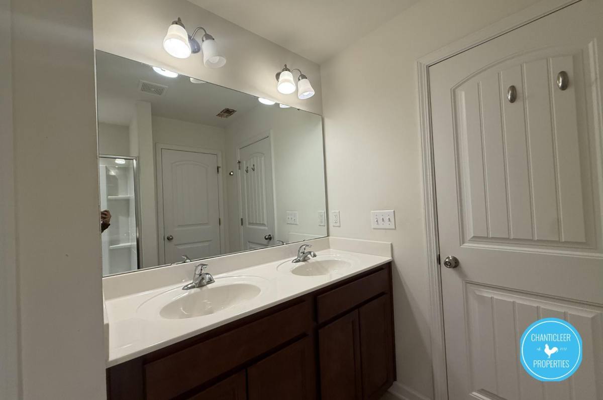 Townhouse for rent at 49 E Grove Point #1, Clayton, NC 27527