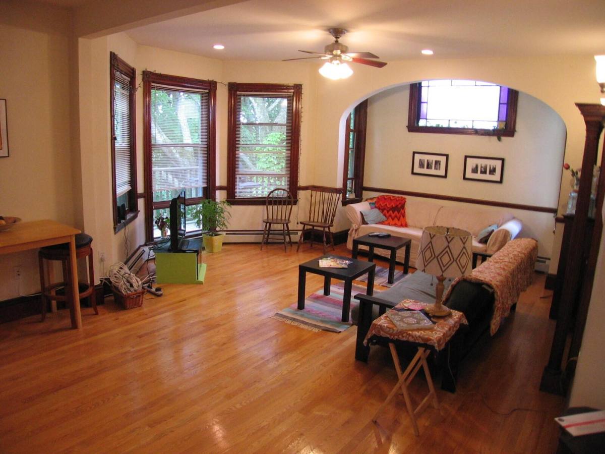 Apartment for rent at 118 Chestnut Ave #2, Jamaica Plain, MA 02130