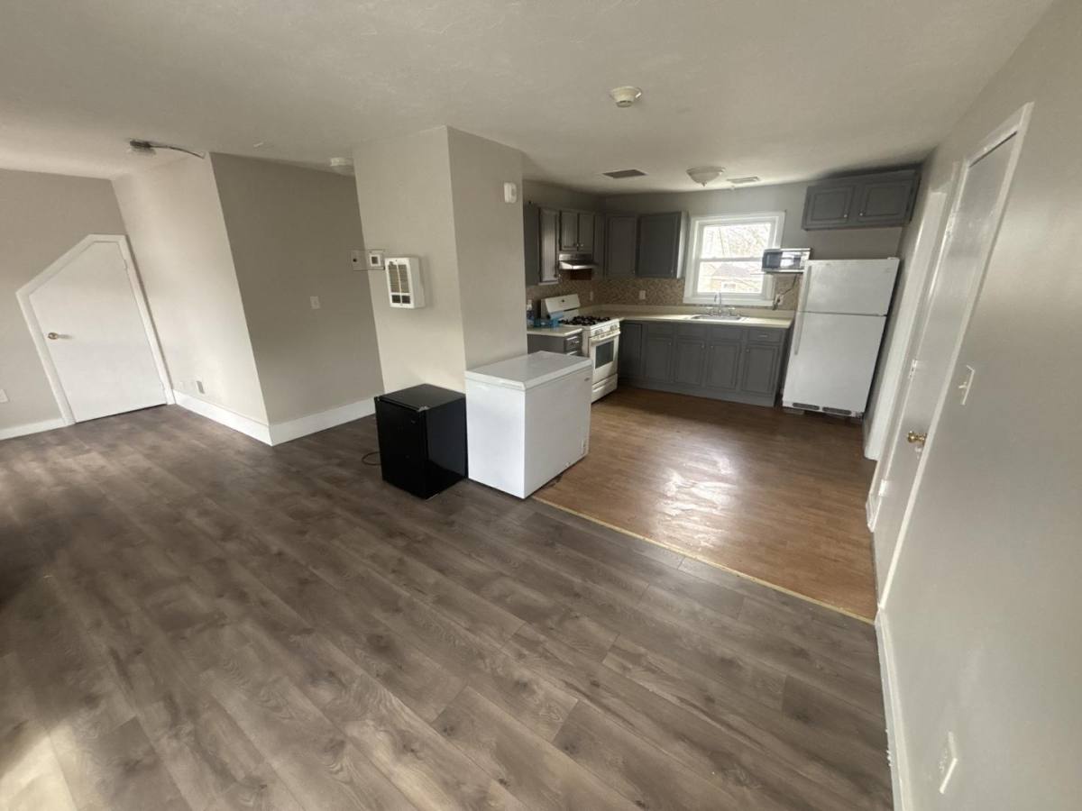 Apartment for rent at 180 Main St #B, Maynard, MA 01754