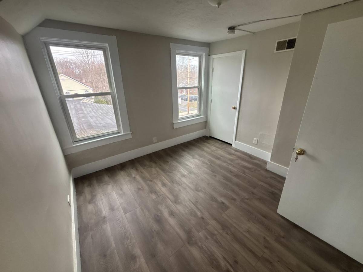 Apartment for rent at 180 Main St #B, Maynard, MA 01754