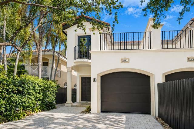 Townhouse for rent at 3141 Day Ave, Miami, FL 33133