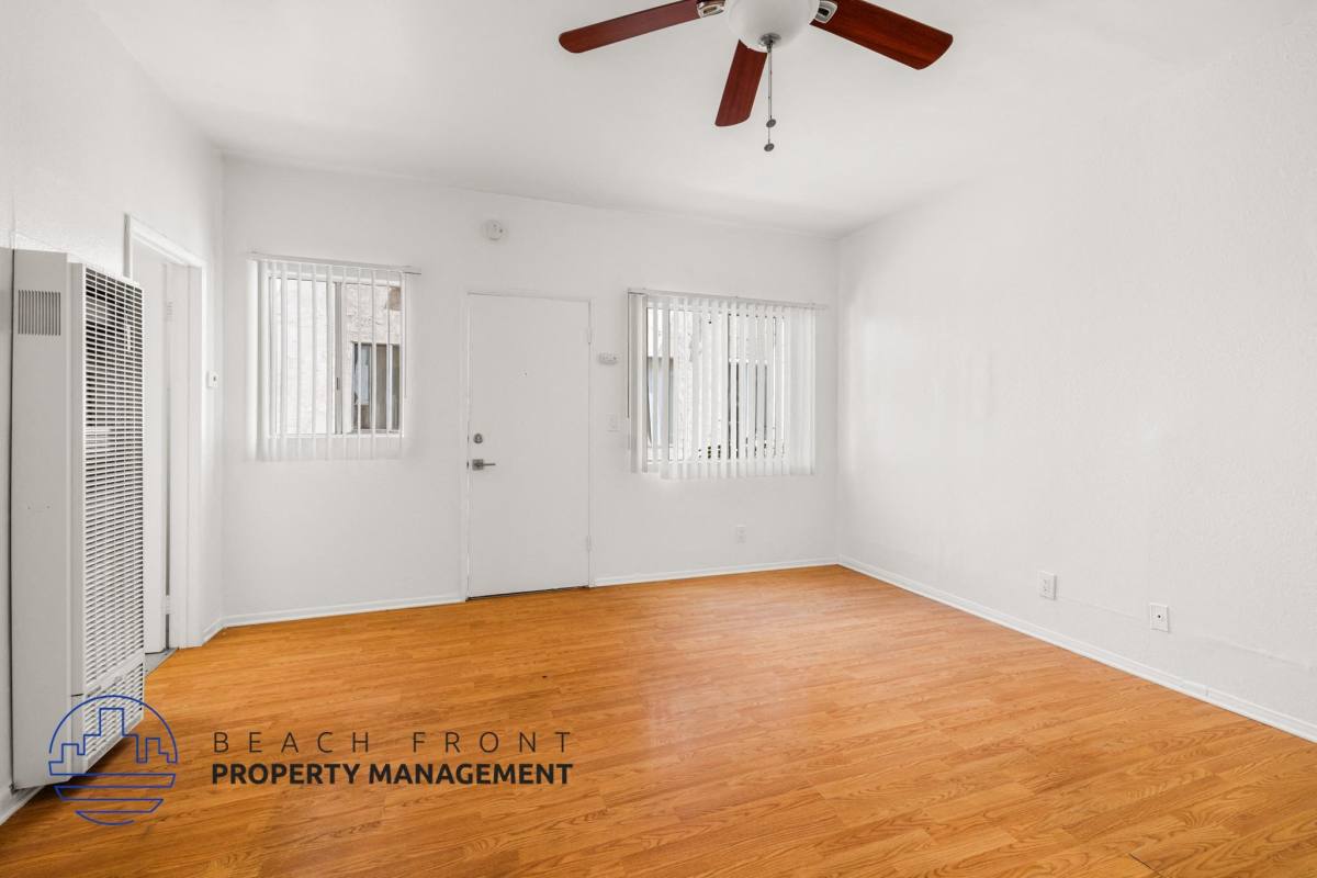 Apartment for rent at 1935 Myrtle Ave #6, Long Beach, CA 90806