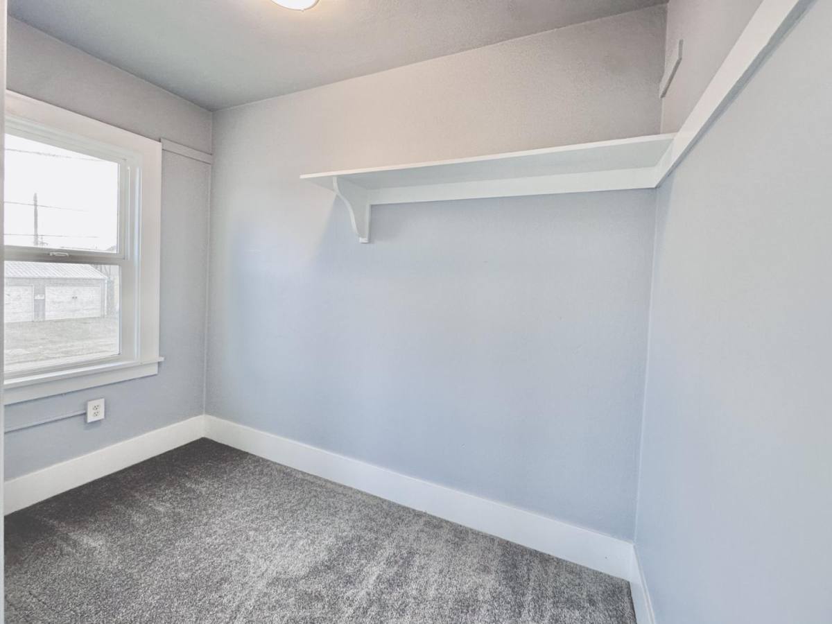 Apartment for rent at Tacoma Land Co, 3910 S Yakima St #21, Tacoma, WA 98418