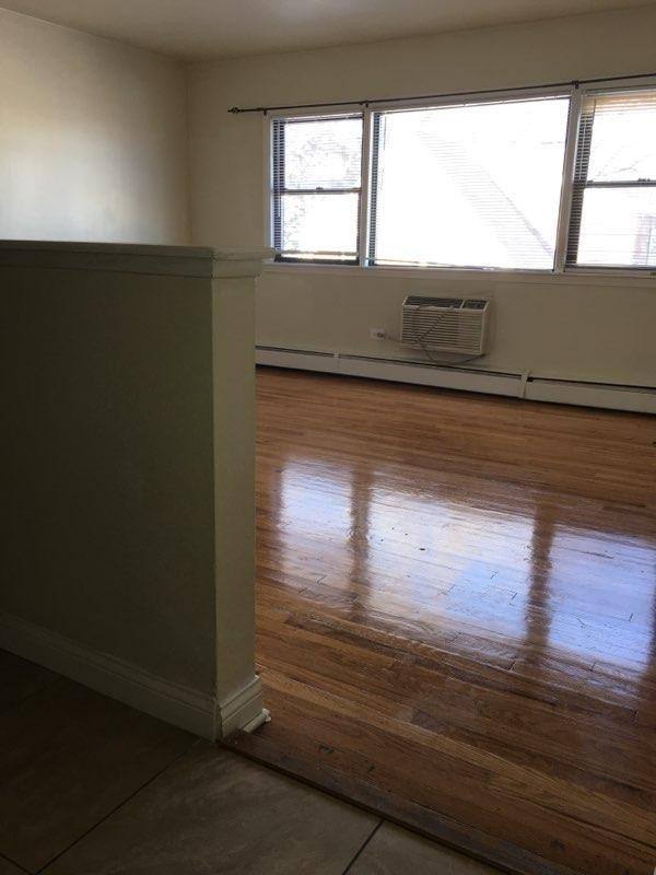 House for rent at 1973 N 18th St #6, Melrose Park, IL 60164