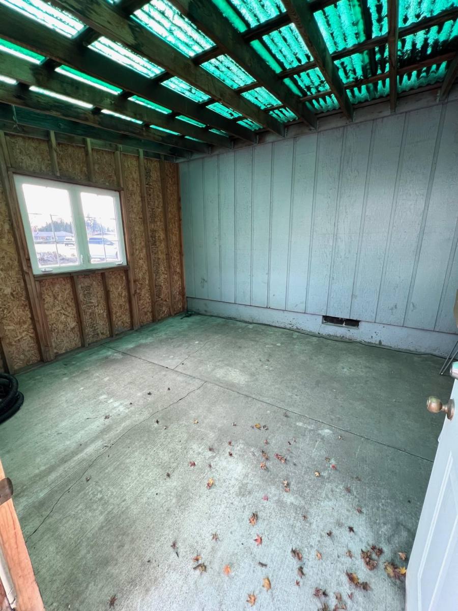 House for rent at 734 Hemlock Court, Central Point, OR 97502