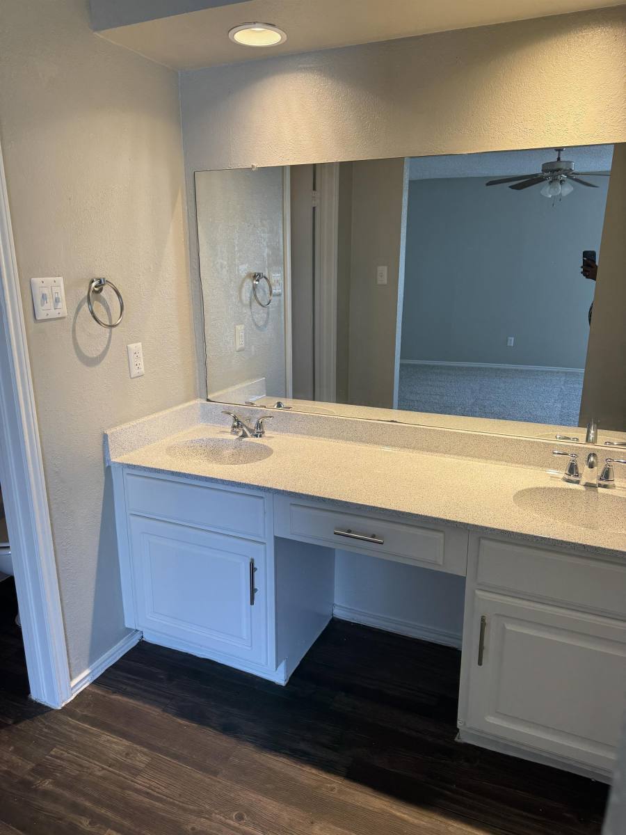 Townhouse for rent at 5976 Westcreek, Fort Worth, TX 76133