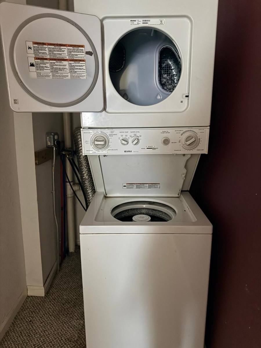 Apartment for rent at 827 Colburn St #2, Toledo, OH 43609