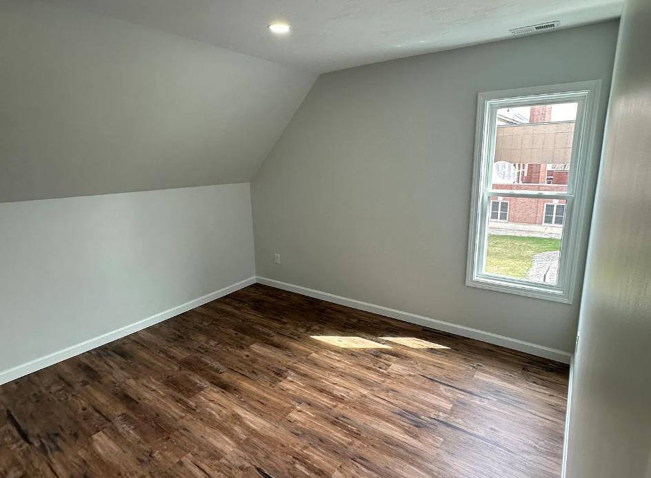 Apartment for rent at 2 Freeland St, Worcester, MA 01603